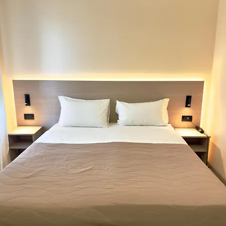 Hotel Molise 2-3
