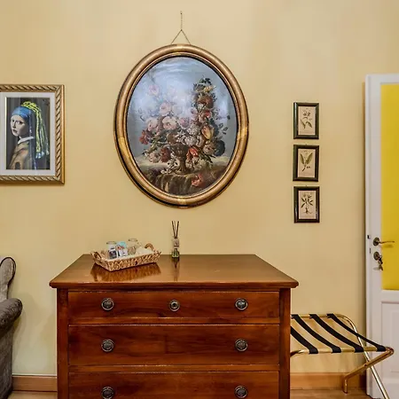 Casa Esvael - Historic Rooms In Verona City Center-2