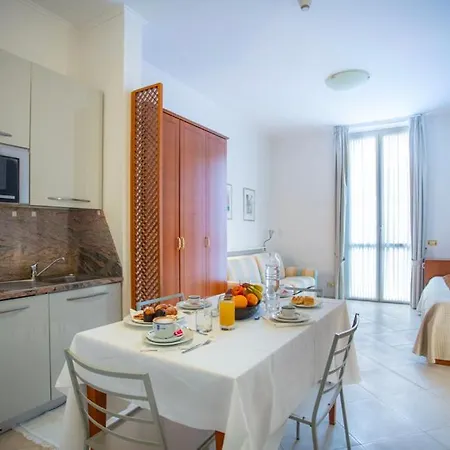 Genovese Villa Elena Residence-2