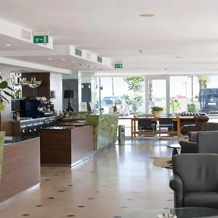 Hotel Regina Fronte Mare-2