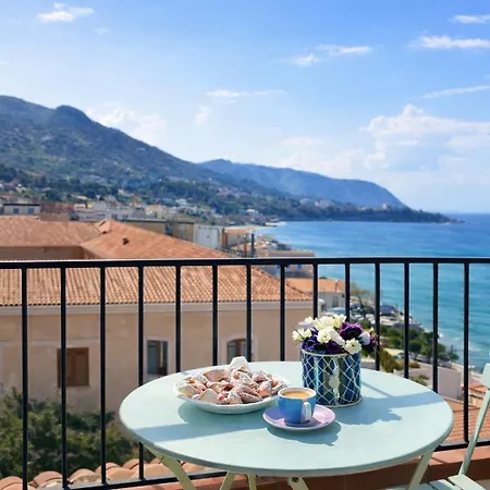 Spinuzza Boutique Guesthouse Cefalù, Sicily-3