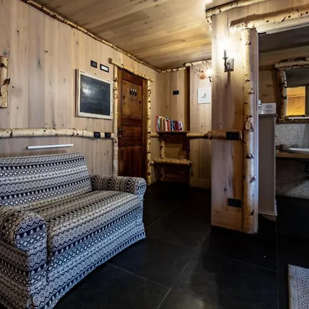 Hotel Letterario Locanda Collomb-2