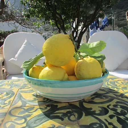 Casa Palazzo A Mare-2