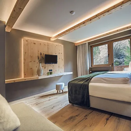 Hotel Edelweiss-2