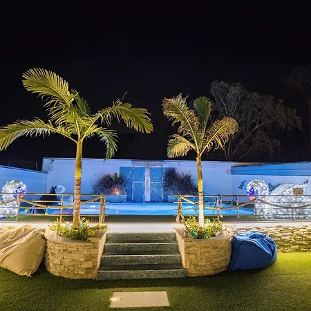 Etoiles Luxury Guest House Resort-2