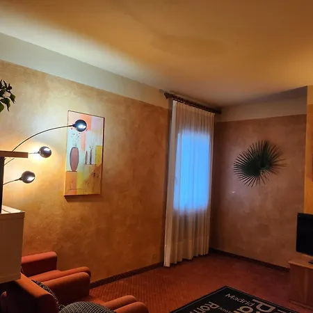 Hotel Marina-2