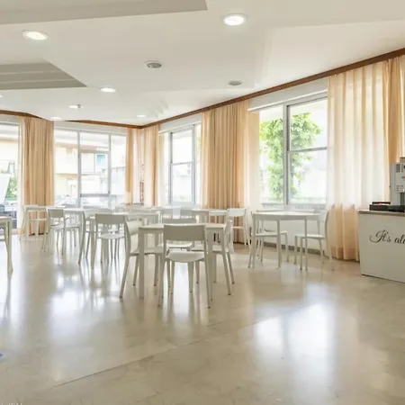 Hotel Levante Convenzionato con ACQUARIO DI CATTOLICA-2