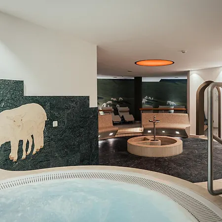 Aktiv & Genusshotel Lodenwirt-3