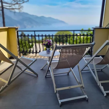 Albergo Suisse Bellevue-3