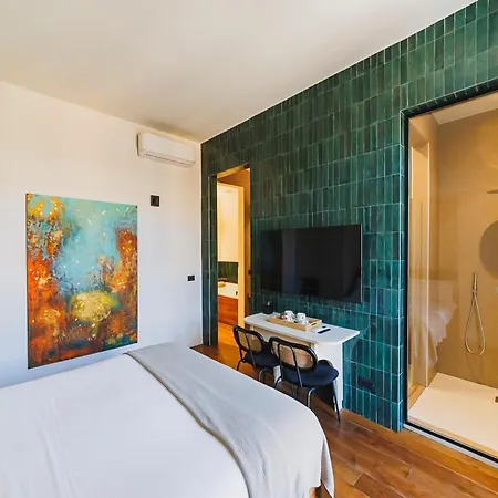 Palazzo Italia Suites-2