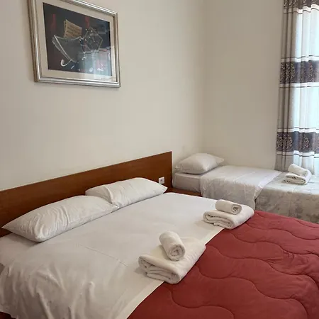 Roma Paradise Inn-2