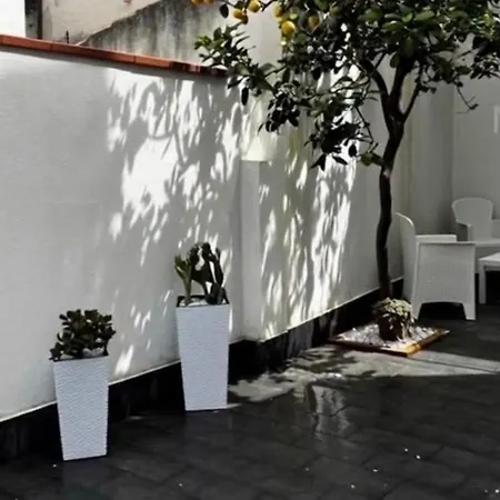 DomusEli B&B - Nel cuore di Santa Maria di Castellabate-2