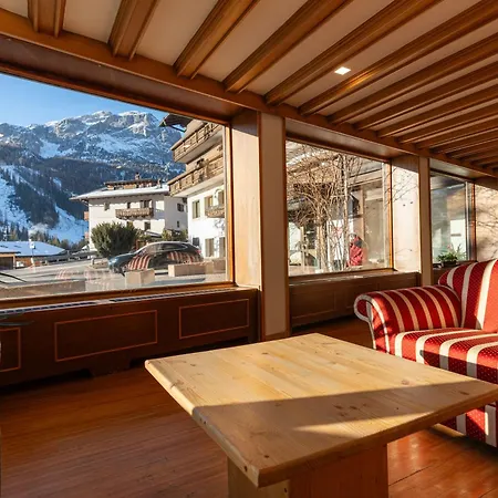 Hotel Miramonti Corvara-3