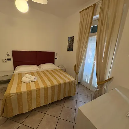 Hotel Delle Rose-2