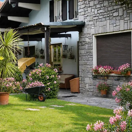 Bed&Breakfast Gli Oleandri-2