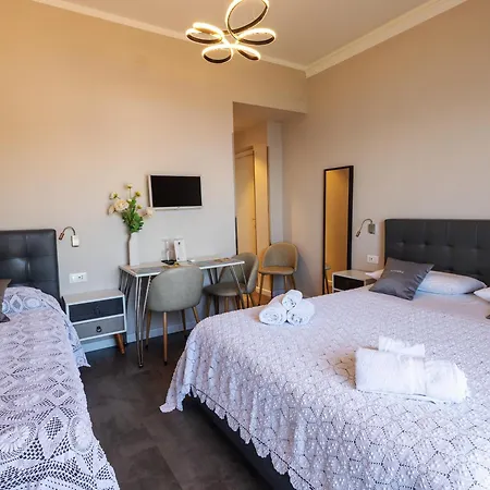 Athena Charming Rooms-3