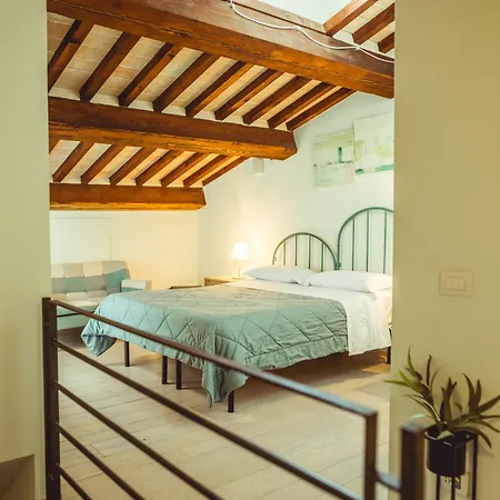 Guesthouse Via Di Gracciano - Adults Only-2