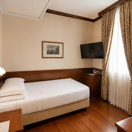 Phi Hotel Dei Medaglioni-3