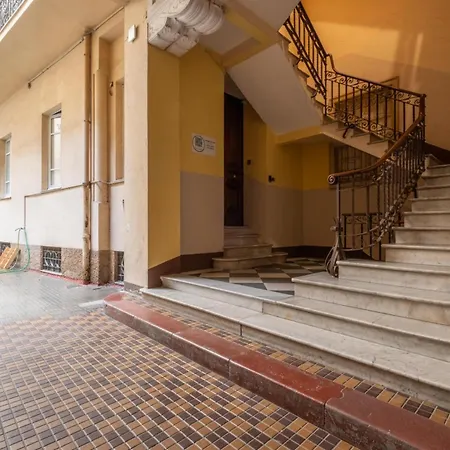 Guest House 73-2