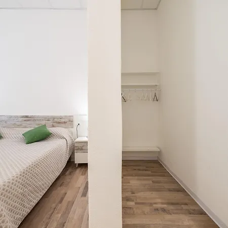 B House-3
