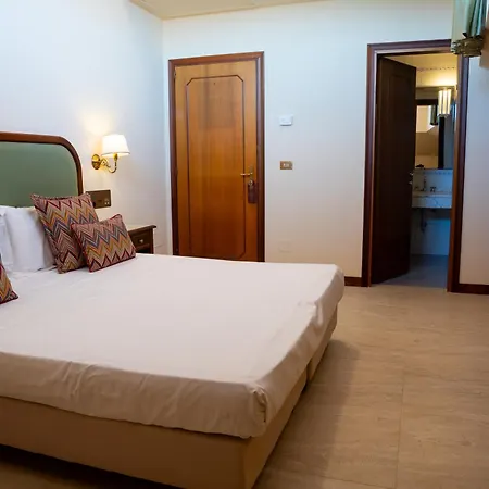 Grand Hotel Bastiani-2