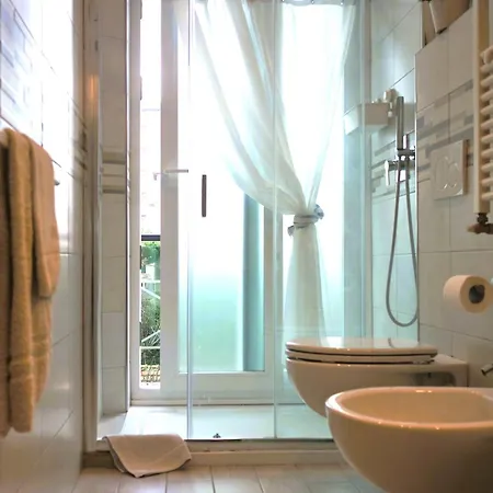 Hotel Iride Apartments & Rooms- Ideale Per Famiglie E Coppie-3