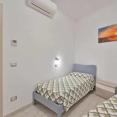 Odissea Residence e Rooms-2