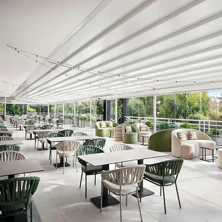 Courtyard By Marriott Rome Central Park-2