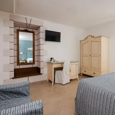 Hotel Boutique Il Castellino Relais-3