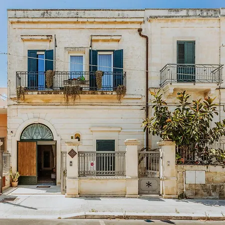 Dimoraletremuse Guesthouse-2