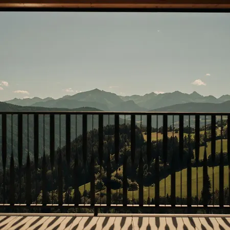 Montara Living Mountain Air-3