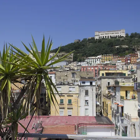 Sui Tetti Di Napoli-2