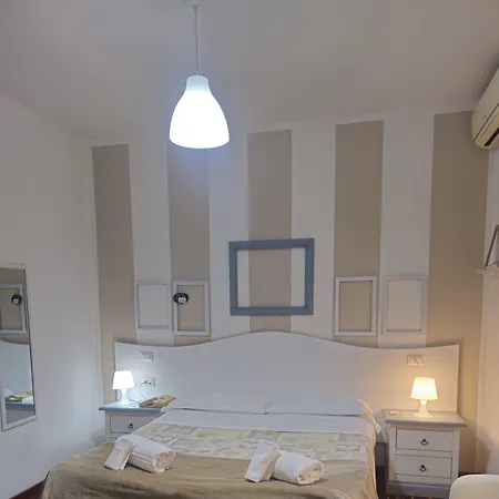 Bed & Breakfast Napoli Centrale-2