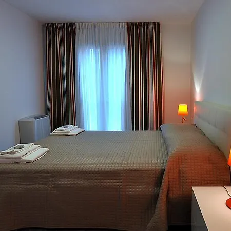 Bb Hotels Aparthotel Arcimboldi-2