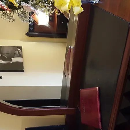 Hotel Motel Flower-3