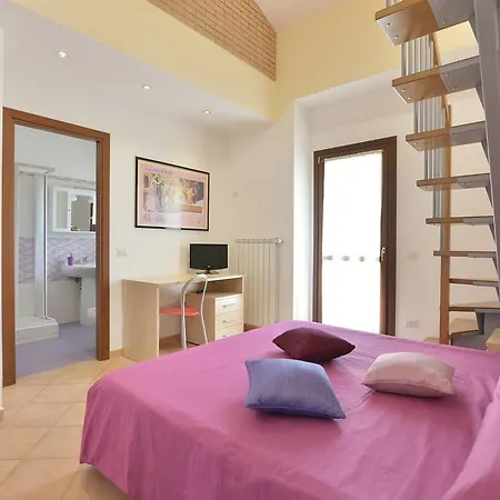 Amarcord B&B-3