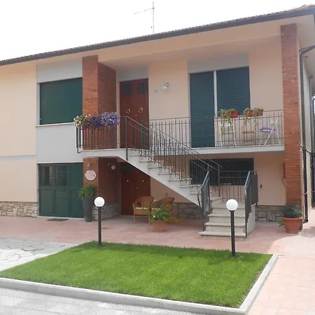 Gino'S House-2