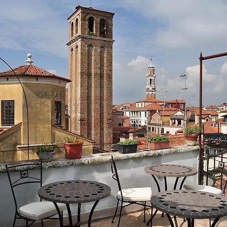 B&B La Terrazza Dei Miracoli-3