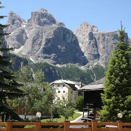 Apartments Residence Alta Badia-3