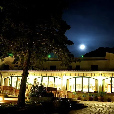 Hotel Belmare-3