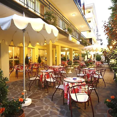 Hotel Devon Rooms & Breakfast-3