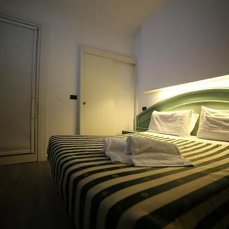 Hotel Santa Lucia-2