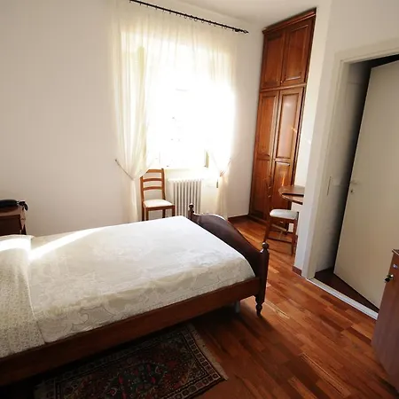 Guest House Domus Urbino-2