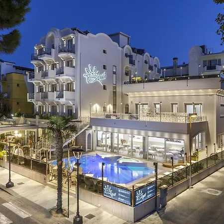 Royal Boutique Hotel Nuova Gestione-2