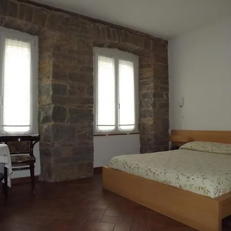 B&B Gens Julia-2