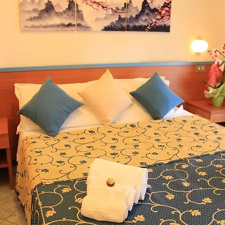 Hotel Paradise-2