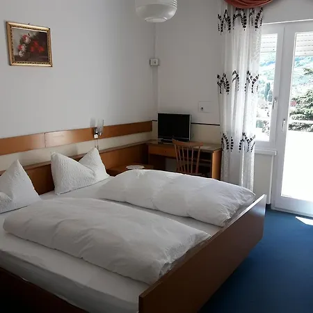 Hotel Lux-2