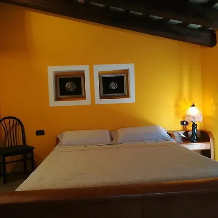 Casa Degli Amici-2