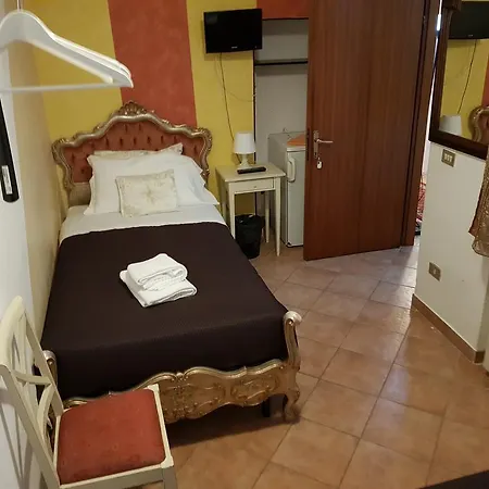 Mi Casa Es Tambien Tu Casa 2-2