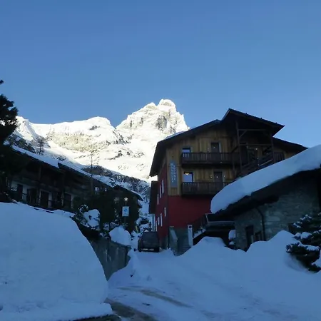 Hosquet Lodge-3